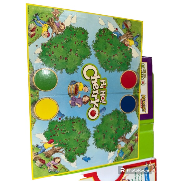 2001 My First Games Book and Game Pack Candy Land, Hi Ho Cherry O, Chutes Ladder - Picture 6 of 9